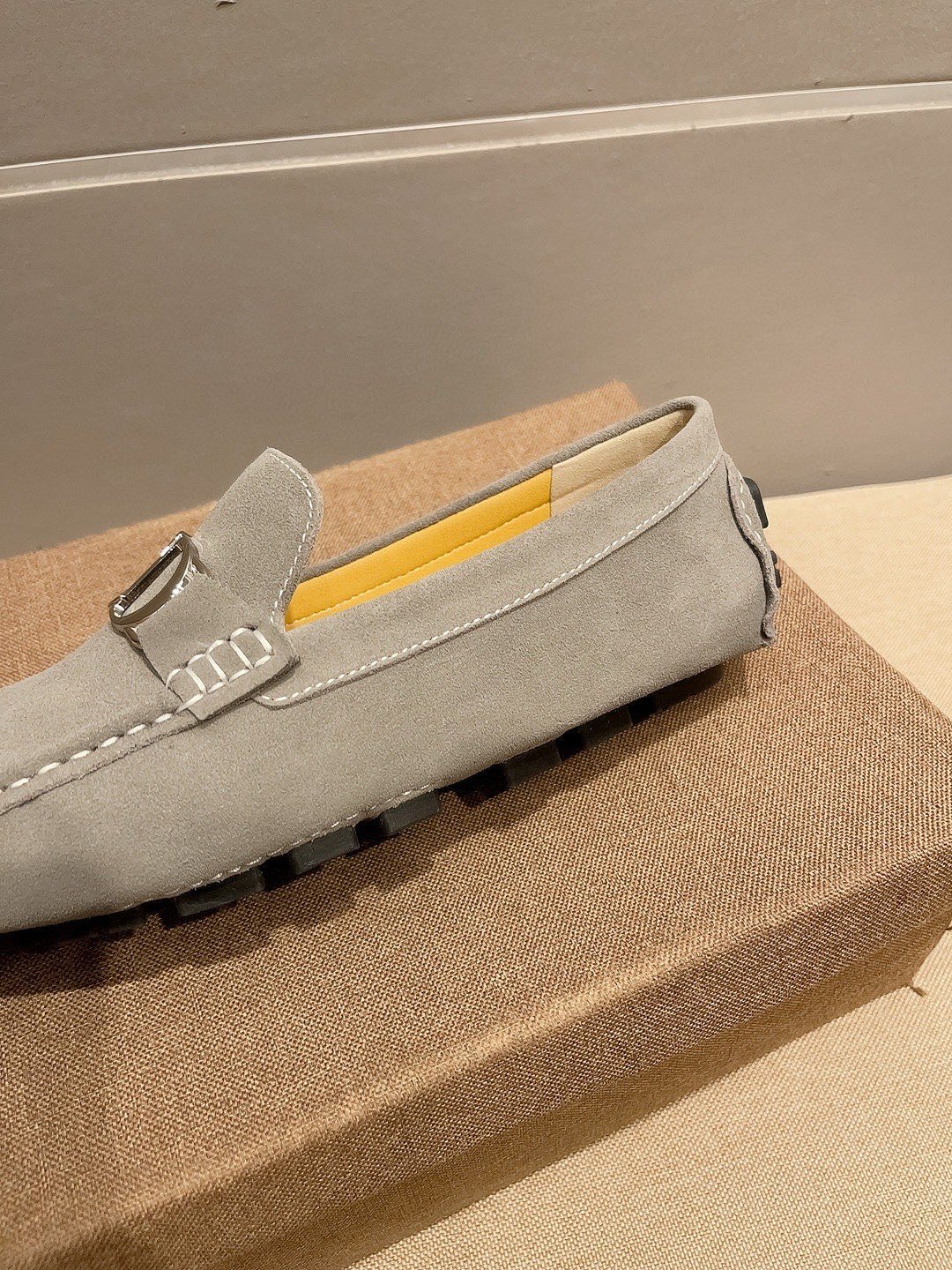 Dior Men's Gray Metal Accent Driving Loafers