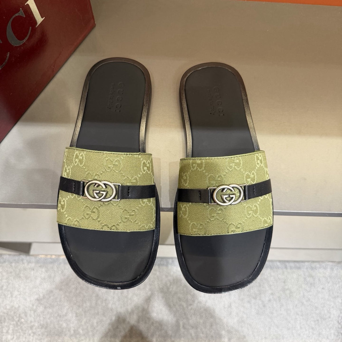 Gucci Patterned Strap Slide Sandals - Open Toe